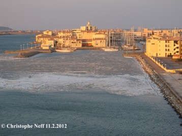 La banquise bloque le Port de Port Leucate 11.2.2012