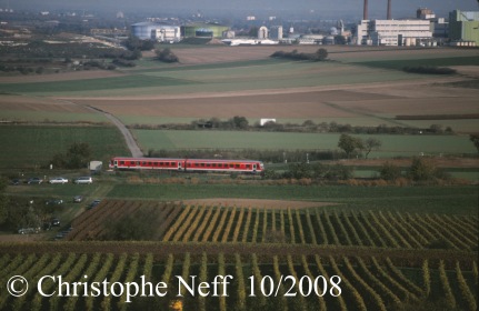 ein 628 (Pfälzische Nordbahn) bei Bockenheim 10-2008